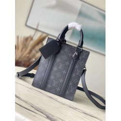 Louis Vuitton M46453  Sac Plat  9 x 22 x 7 cm