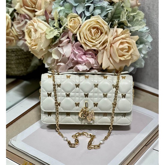 Dior Lady Dior pouch pearl white 21 x 11.5 x 4.5cm