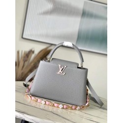 Louis Vuitton M23280 Capucines 31.5 × 20 × 11 cm