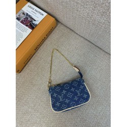 Louis Vuitton M82960  Mini Pochette  Accessories Denim