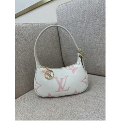 Louis Vuitton  MINI MOON  M82391  20.5x11x5cm