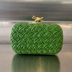 Bottega Veneta 2024  Knot 19x11.5x5cm