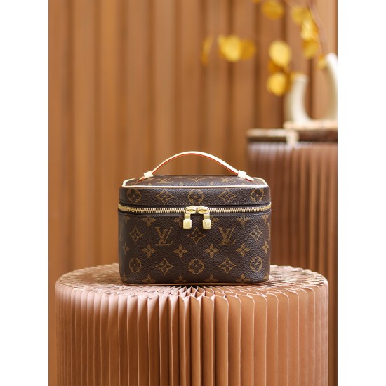 Louis Vuitton Nice Mini 20*13.5*12cm