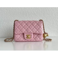 Chanel gold ball 13x18x7cm black lambskin pink