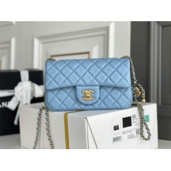 Chanel gold ball 13x20x7cm black lambskin  blue