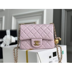 Chanel gold ball 13x18x7cm black lambskin pink