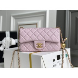 Chanel gold ball 13x20x7cm black lambskin  pink