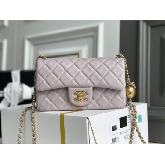 Chanel gold ball 13x20x7cm black lambskin  pink