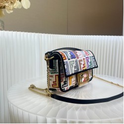 Fendi Baguette 20*13*5cm embroider