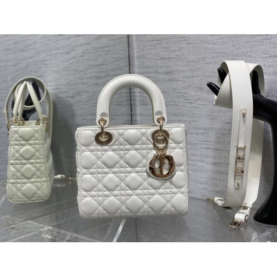 Dior Lady Dior 20cm white