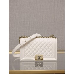 Chanel Le boy 25cm caviar white