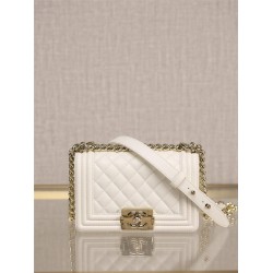 Chanel Le boy 20cm caviar white