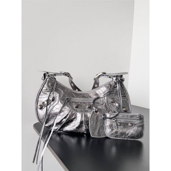 Balenciaga y2k under arm bag  Le Cagole 25.9 x 16.0 x 9.9cm silver