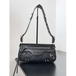 Balenciaga Spring 24  Le Cagole 29.9 x 13.9 x 4.5cm black