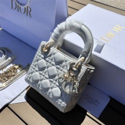 Dior  Lady Dior 17cm