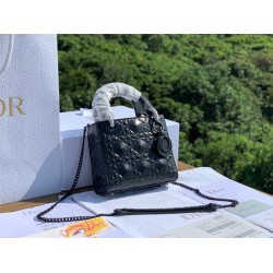 Dior  Lady Dior 17cm Diamond