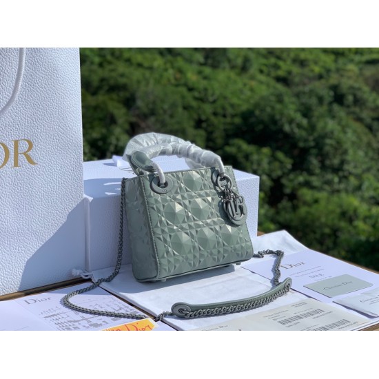 Dior  Lady Dior 17cm  green diamond