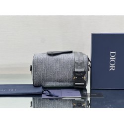 Dior Lingot 22 22 x 10.5 x 12.5 cm