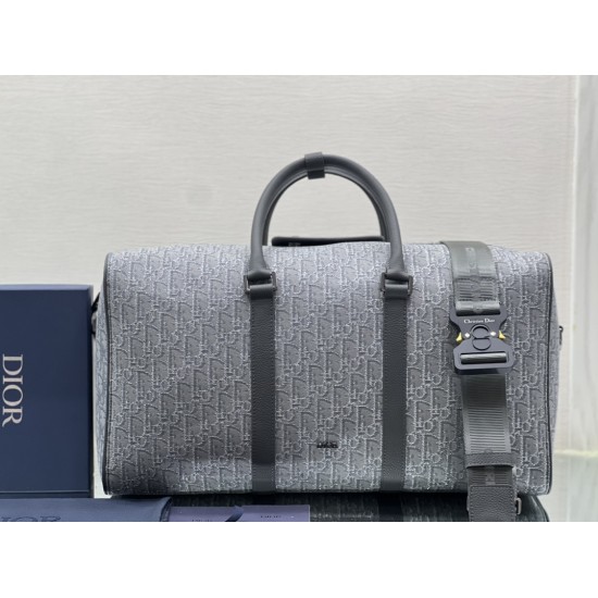 Dior Lingot 50  50 x 25 x 21.5cm