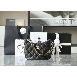 Chanel Hobo lambskin 24x17.5x6cm