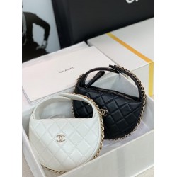 Chanel lambskin bag  AP3095