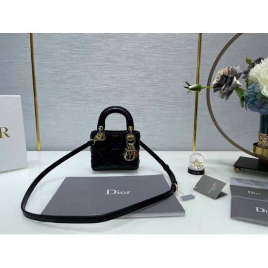 Dior Lady Dior micro bag 12/10/5cm