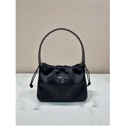 Prada B6249   23x18x8cm  Vintage  Nylon