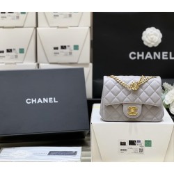 Chanel classic flap mini CF 17cm  flower buckle