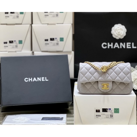 Chanel classic flap mini CF 20cm  flower buckle