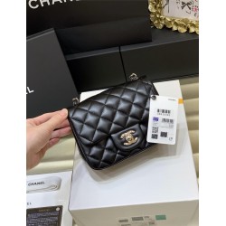 Chanel classic flap mini CF 17cm 