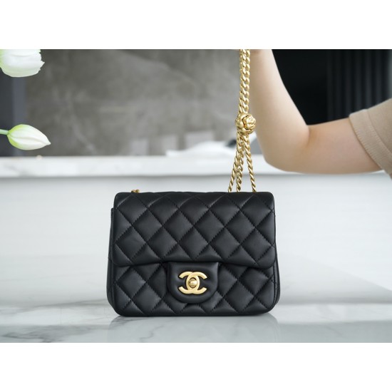 Chanel classic flap 13×18×7cm