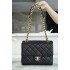 Chanel classic flap 23*17*8cm letter chain