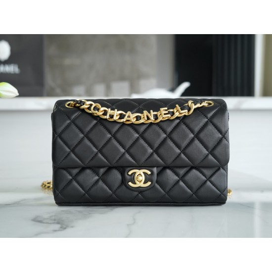 Chanel classic flap 26×15×7cm letter chain