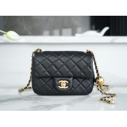 Chanel classic flap 13*18*7cm gold ball