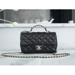 Chanel classic flap letter handle 20*7*12cm