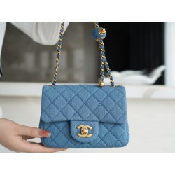 Chanel classic flap Denim 13×18×7cm