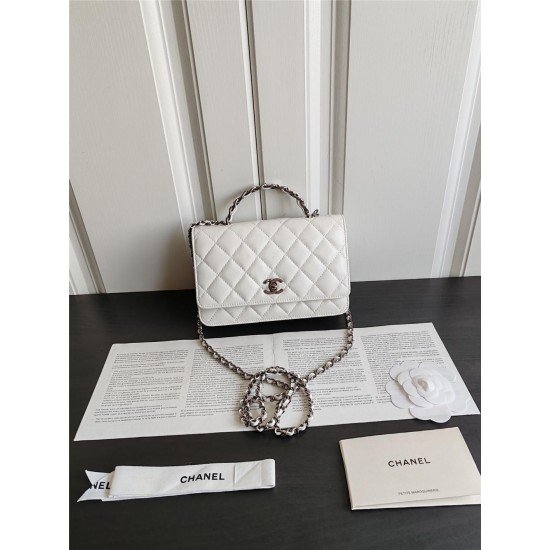 Chanel WOC with handle 19*12*3.5cm