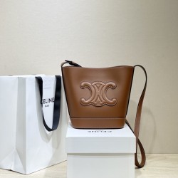 Celine  TRIOMPHE canvas 22*24*13cm leather