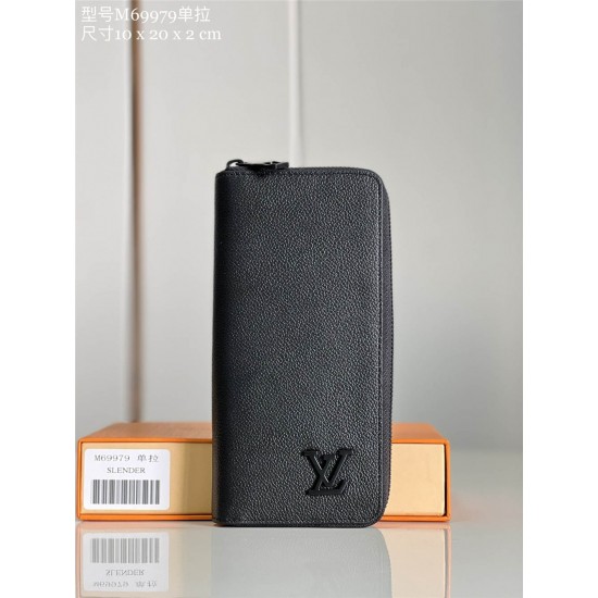 Louis Vuitton wallet