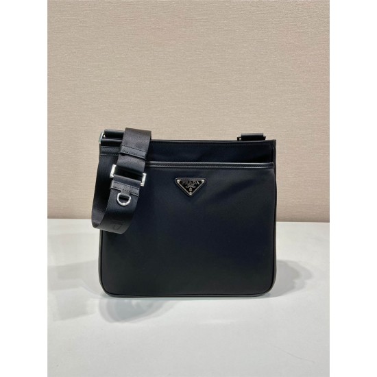 Prada 2VH118   28cm Saffiano leather