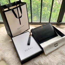 Gucci pouch model 435317 size 30*20cm