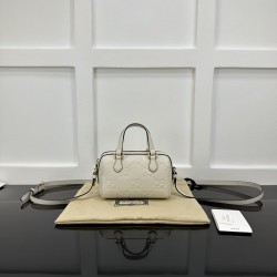 GUCCI GG Embossed boston Bag 16cm