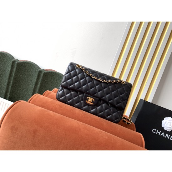 Chanel Classic flap 25cm