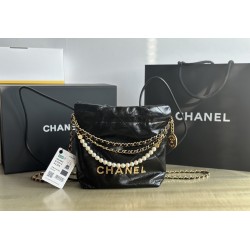 Chanel 22 mini 