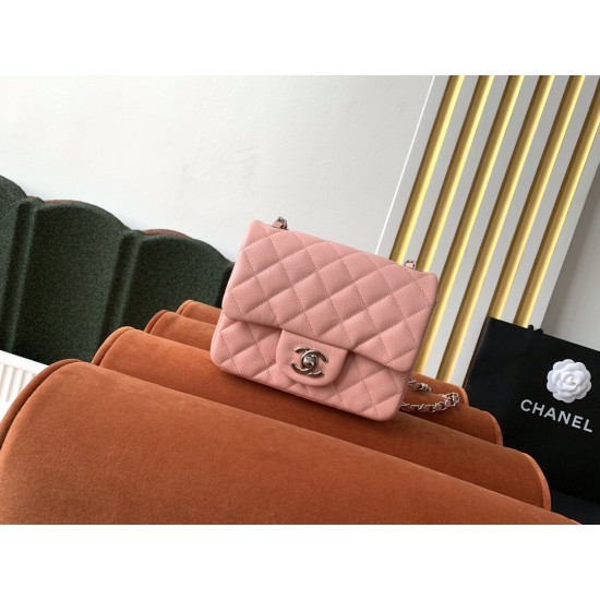 Chanel Classic flap mini 17cm