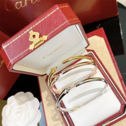 Cartier Woman Watch bracelet best replica size 17cm and 19cm