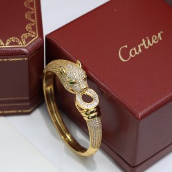 Cartier Woman Watch bracelet best replica size 17cm and 19cm