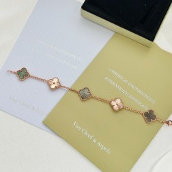 Van Cleef & Arpels bracelet best replica size 17cm and 19cm 