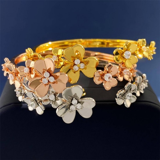 Van Cleef & Arpels bracelet best replica size 17cm and 19cm 