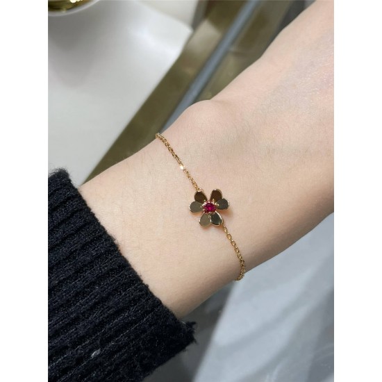 Van Cleef & Arpels bracelet best replica size 17cm and 19cm 